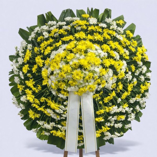 Coroa Fúnebre com Crisântemos e Flores do Campo Amarelas
